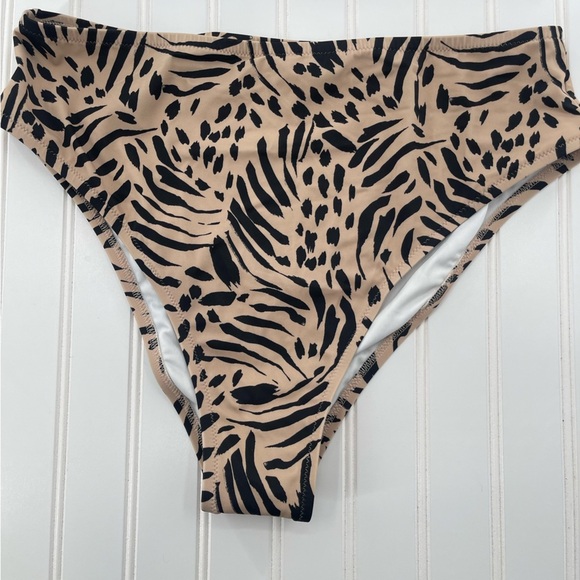 Shade & Shore Animal Print Longline Cut Out 2 Piece Bikini Size Large - Picture 4 of 11
